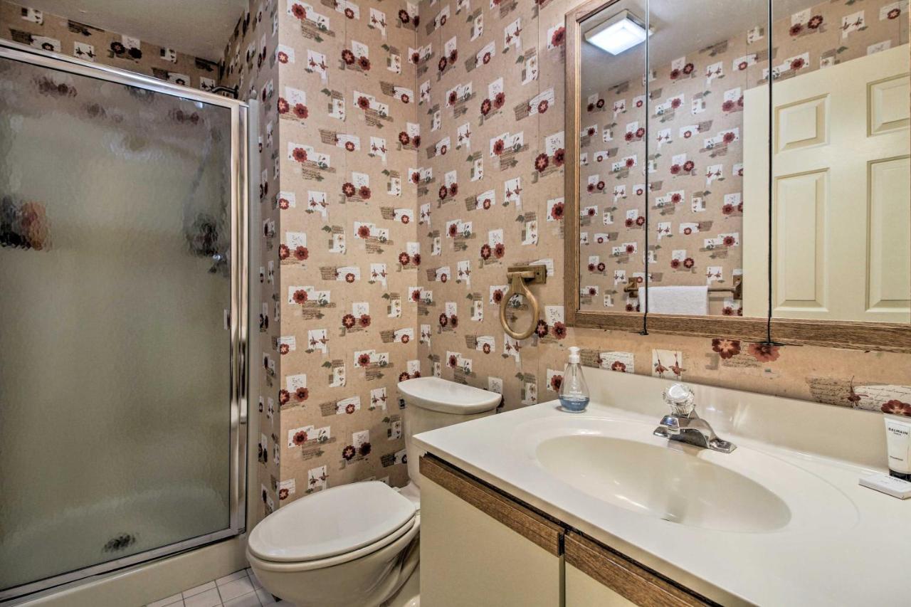 Timber Creek Townhome With 2 Decks And Mtn Views! Уэст-Довер Экстерьер фото