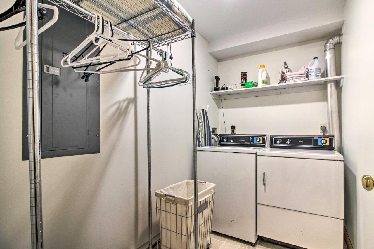 Timber Creek Townhome With 2 Decks And Mtn Views! Уэст-Довер Экстерьер фото